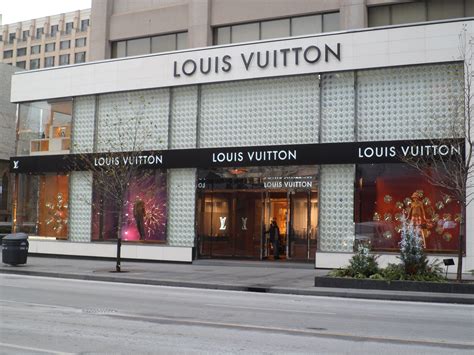 lv canada locations|Store Locator .